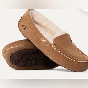 UGG Chestnut Suede Moccasin Ansley Slippers. Women’s 8